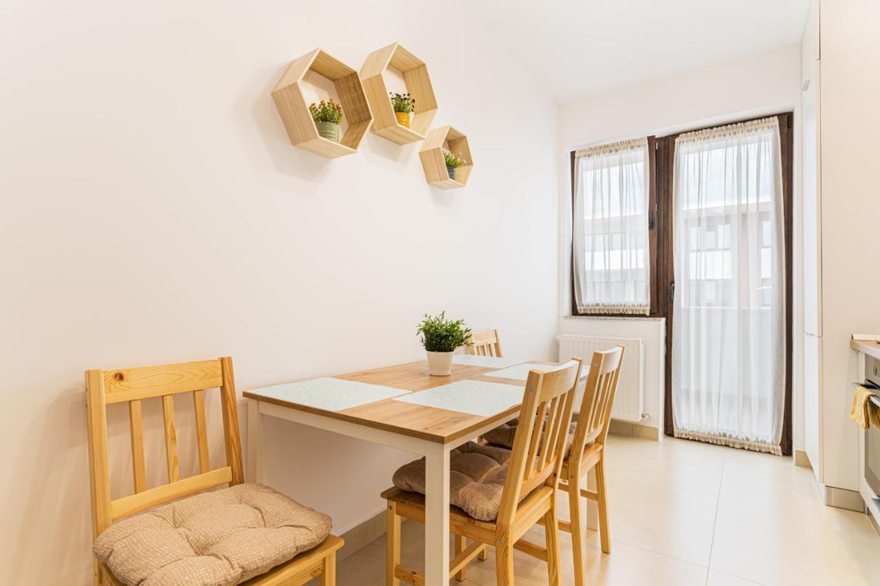 Isaran 2D4E Apartment בראשוב מראה חיצוני תמונה